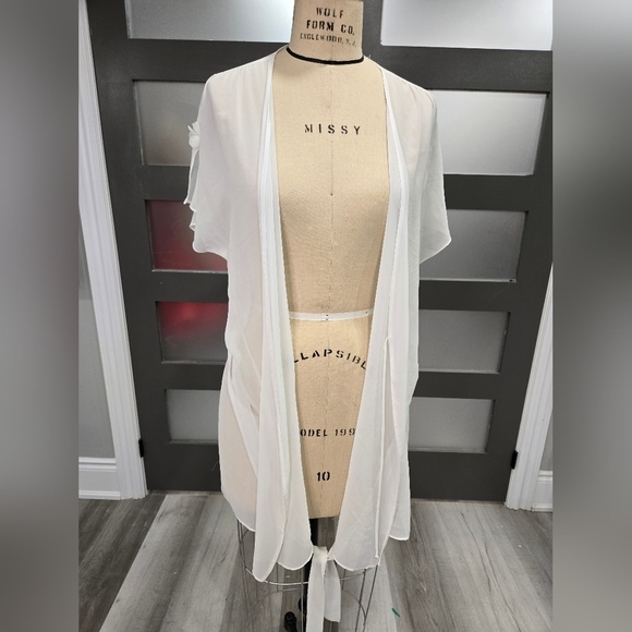 In bloom LA robe size m - Picture 4 of 6